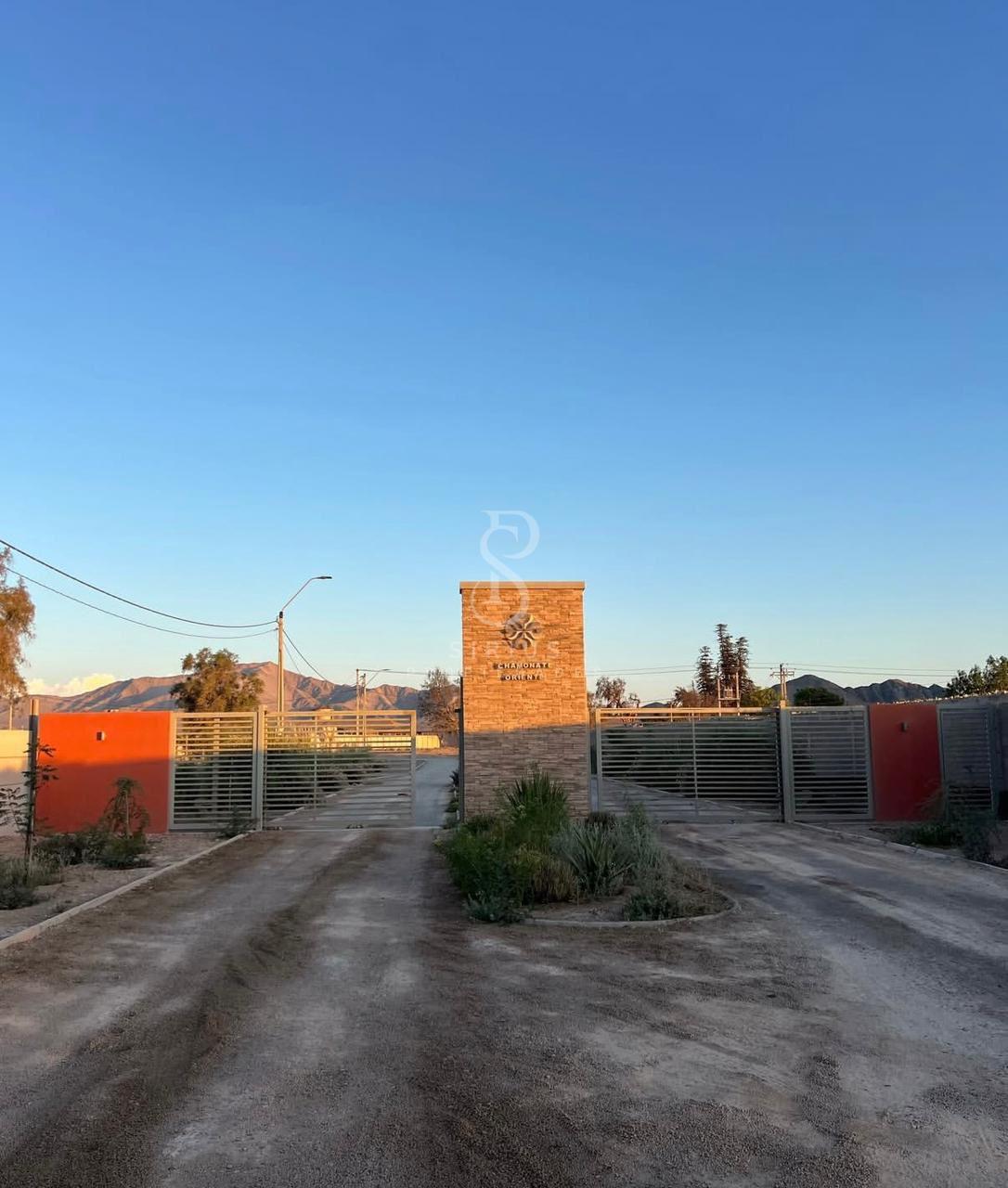 Venta de terreno en Condominio Chamonate Oriente